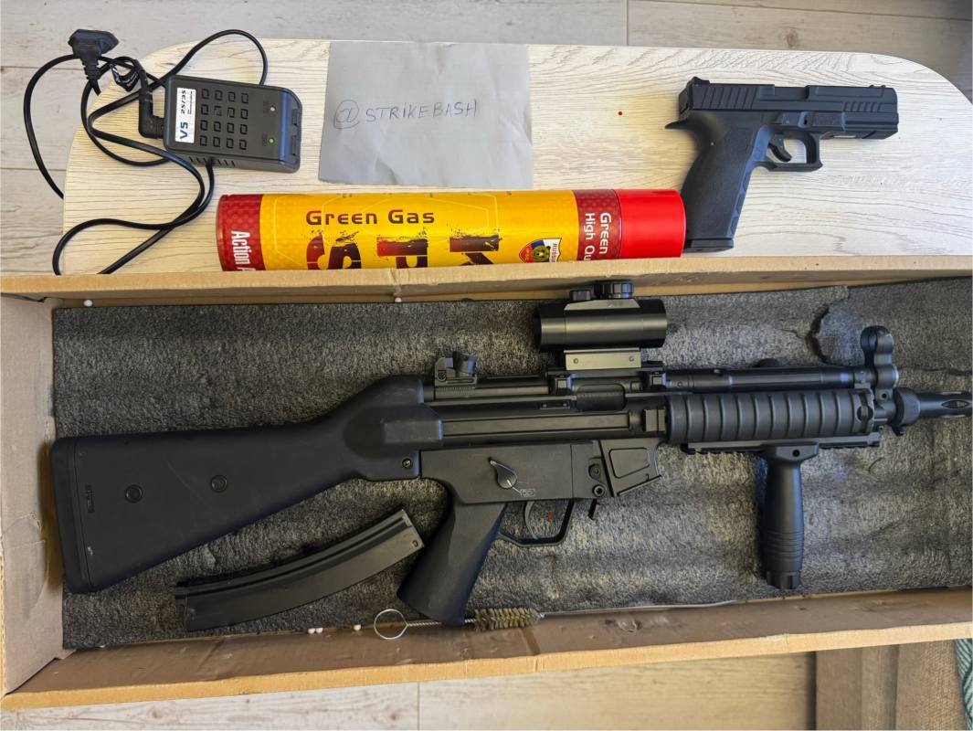Купить MP5 CM041B CYMA для страйкбола