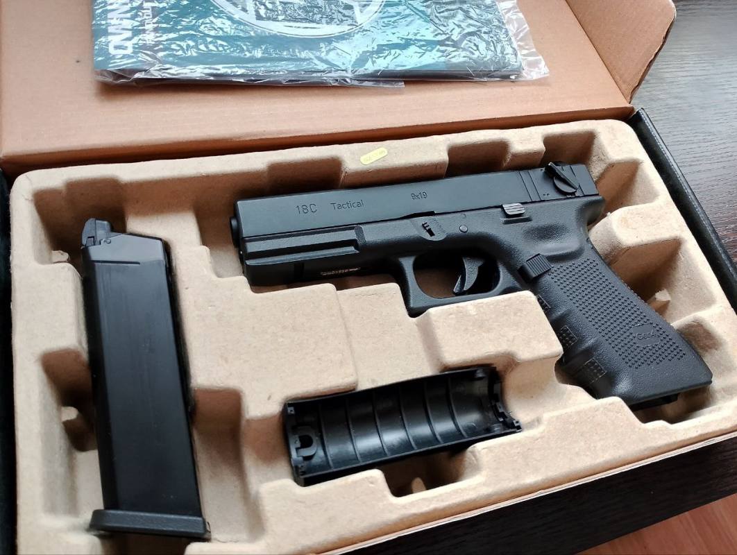 Купить glock 18c gen4 GGBB  We для страйкбола