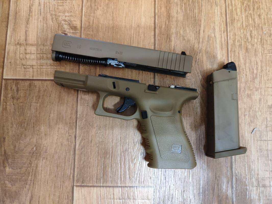 Купить Glock 19 East Crane  для страйкбола